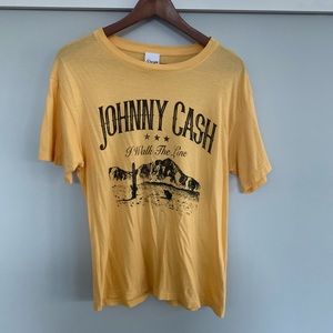 Oversized Graphic Tee: Johnny Cash - Size XS